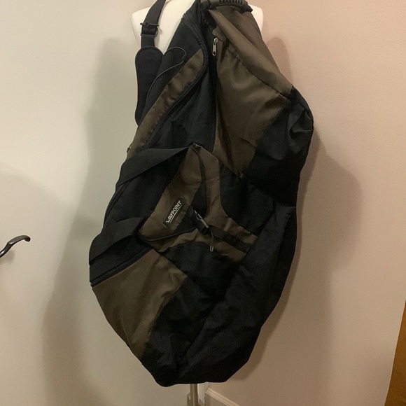 𝅺WAYPOINT Large Duffel Bag Olive Green with Black Trim Size Large
